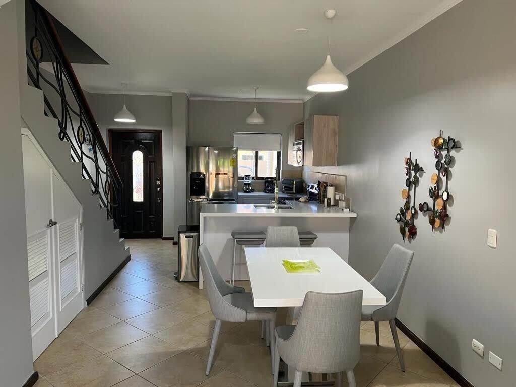Vila Special House In Gold Coast With Private Jacuzzi Palm Beach Exteriér fotografie